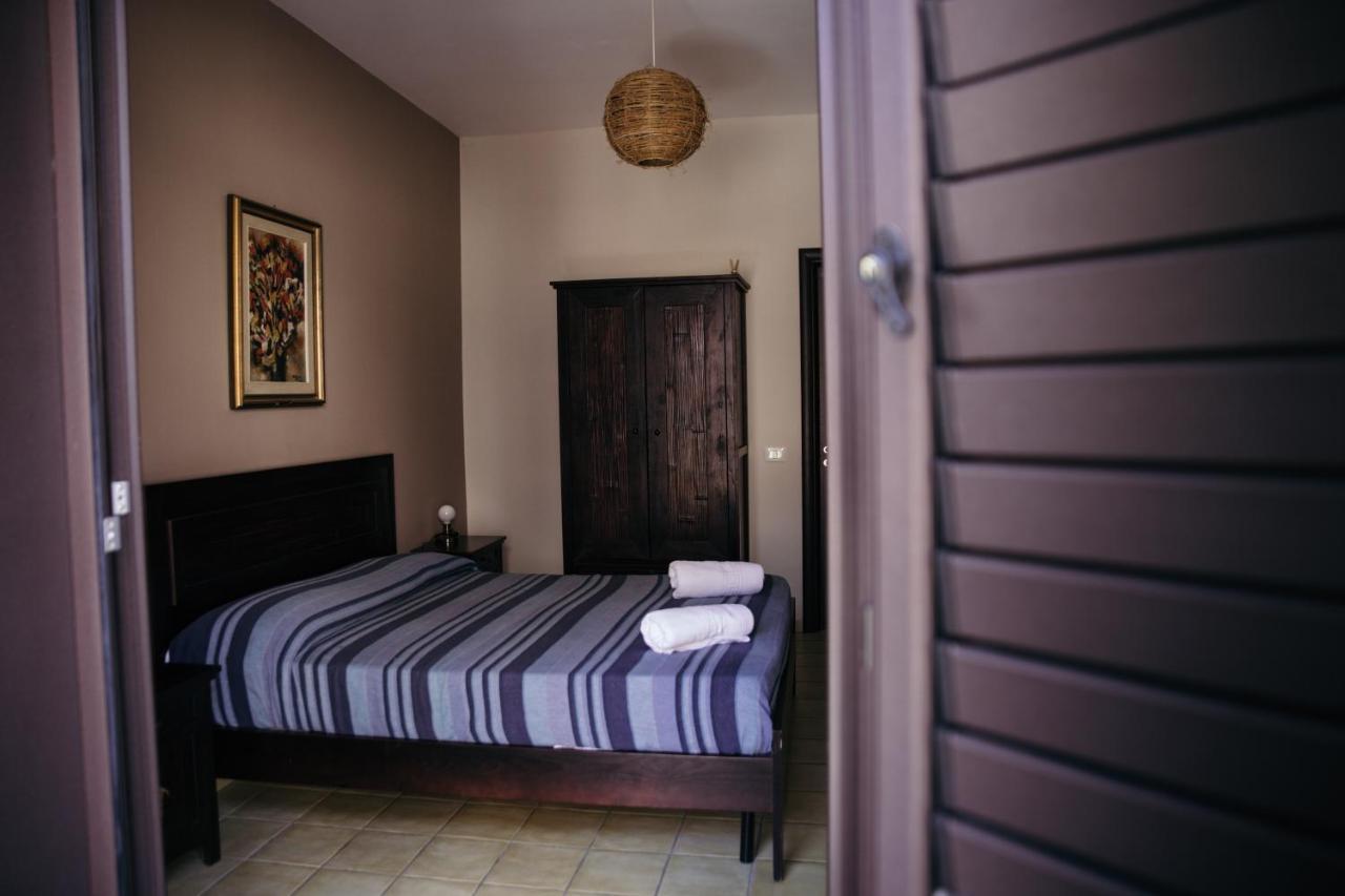 Le Antiche Colonne Bed and Breakfast Cinquefrondi Εξωτερικό φωτογραφία